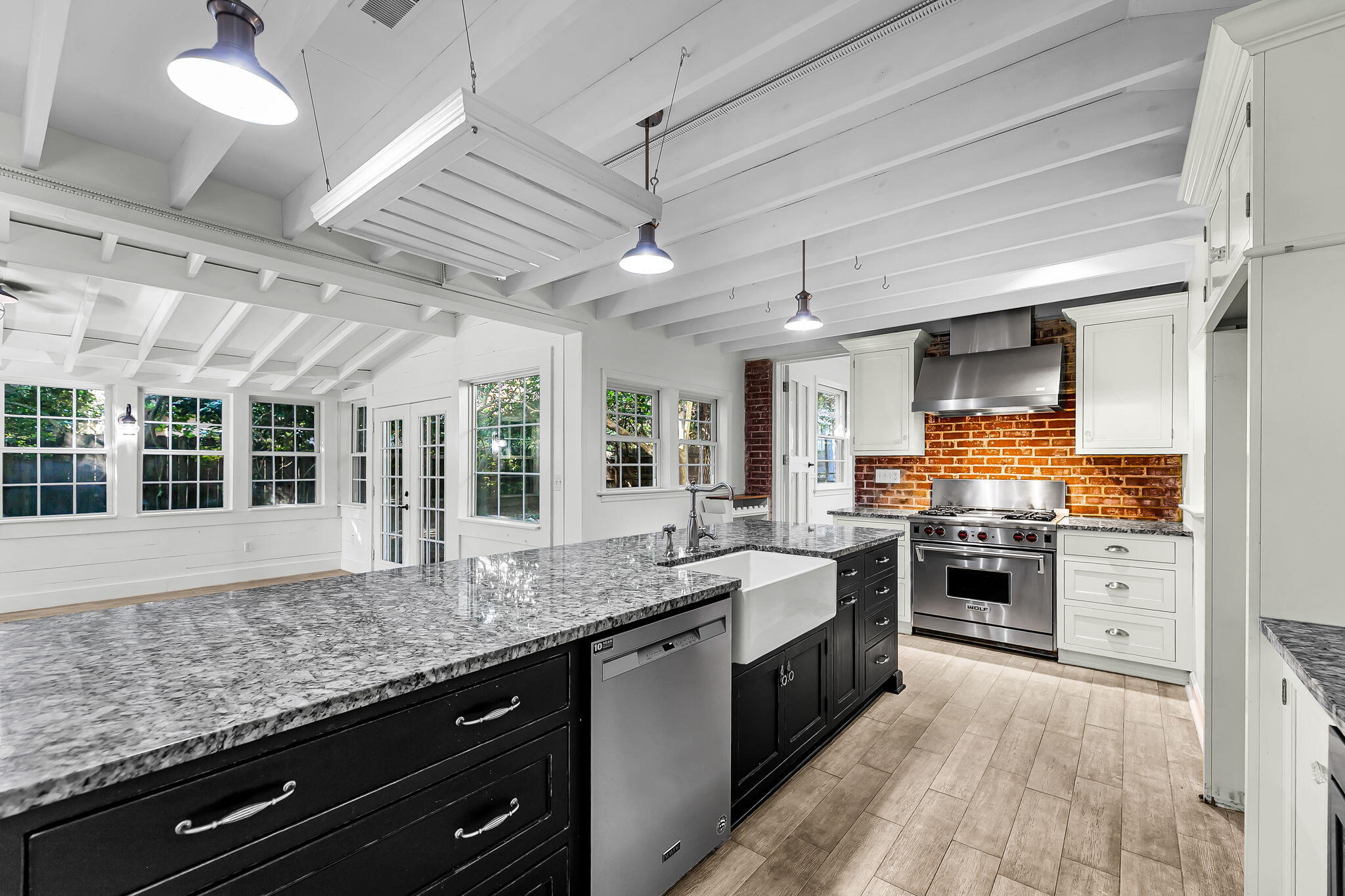 Charleston, South Carolina, 29412, United States, 4 Bedrooms Bedrooms, ,2 BathroomsBathrooms,Residential,For Sale,1983984