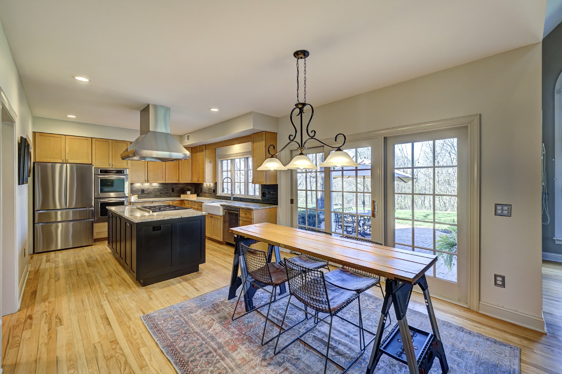  Meticulous ?Hill View Farms? Neighborhood Colonial - 物件實景