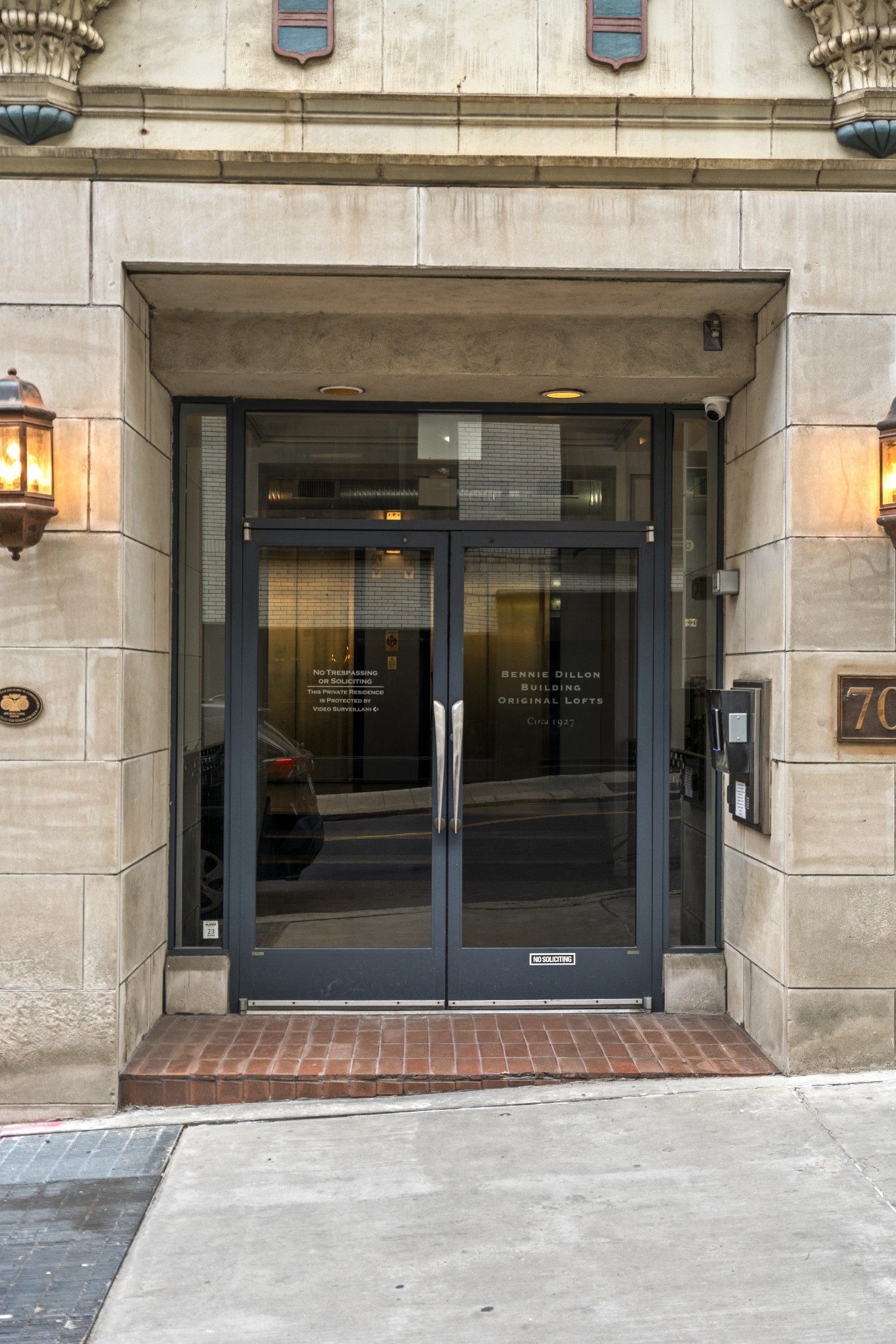  700 Church St Unit #305, Nashville, TN, 37203 - 物件實景