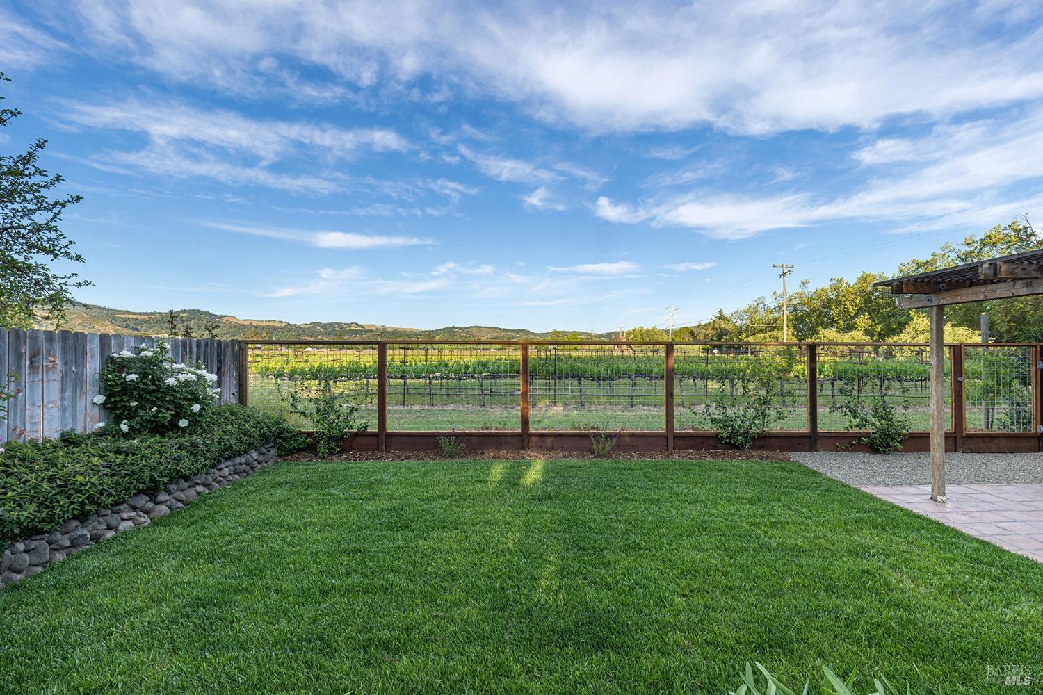 Sonoma, California, 95476, United States, 3 Bedrooms Bedrooms, ,2 BathroomsBathrooms,Residential,For Sale,1798326