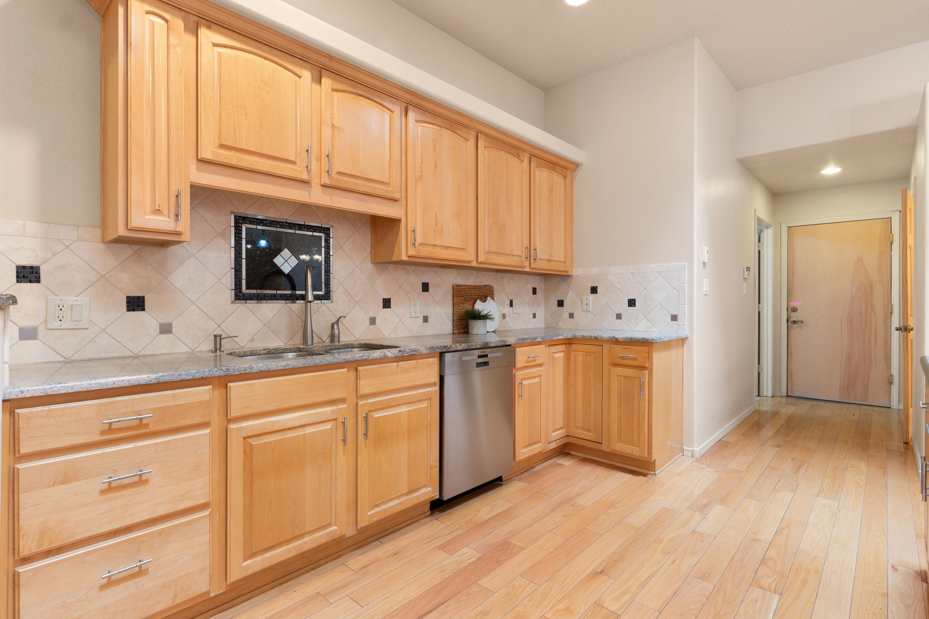  500 Laguna Seca Lane NW - 物件實景
