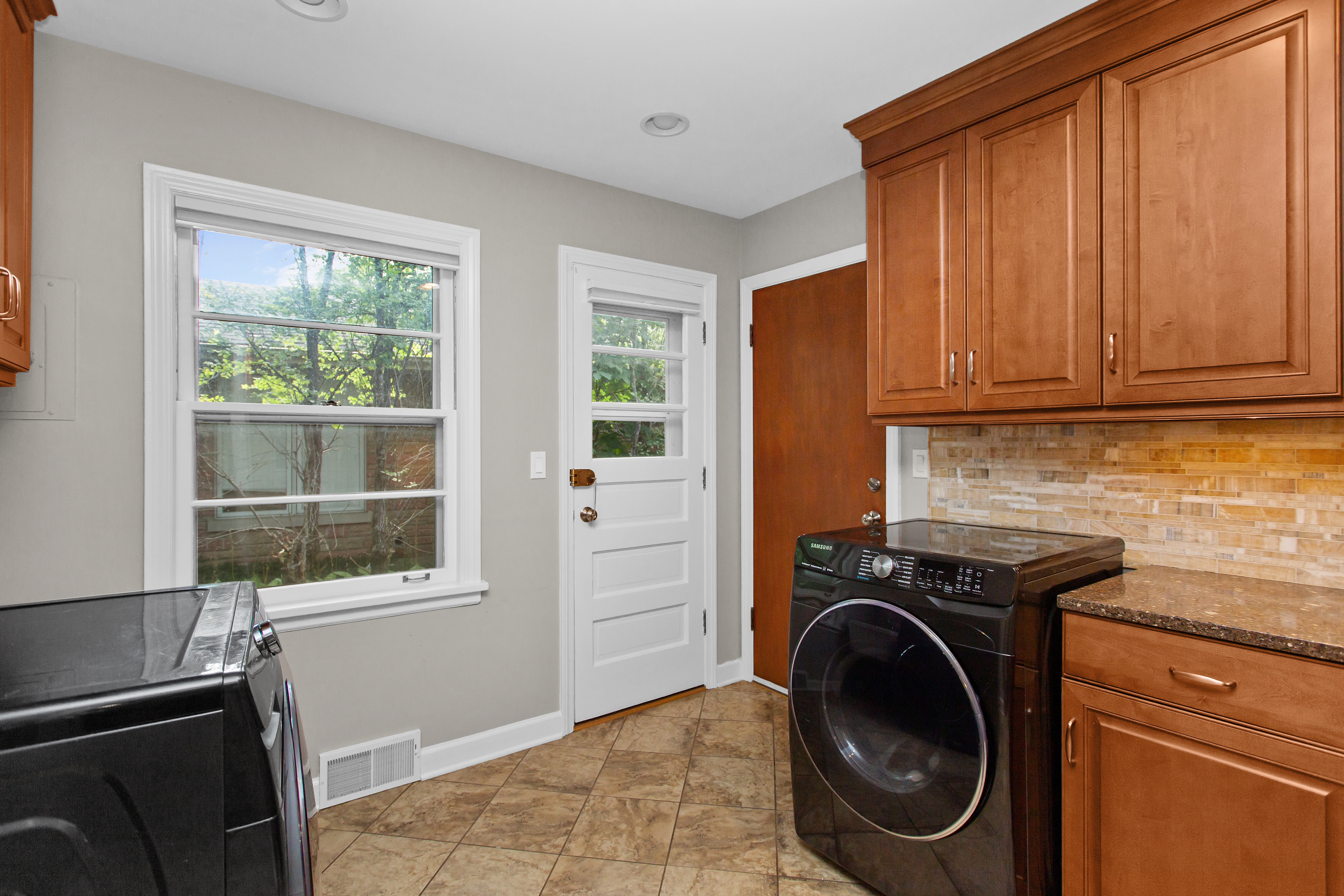  807 Surrey Lane, Glenview, IL, 60025 - 物件實景