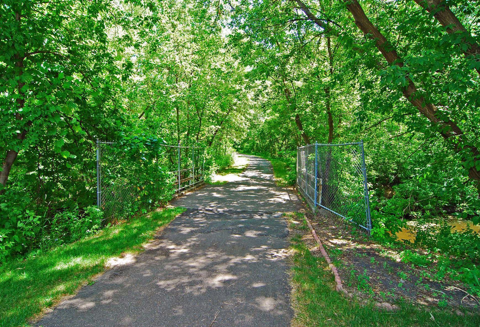 Maple Grove, Minnesota, 55311, United States, 4 Bedrooms Bedrooms, ,3 BathroomsBathrooms,Residential,For Sale,1970714