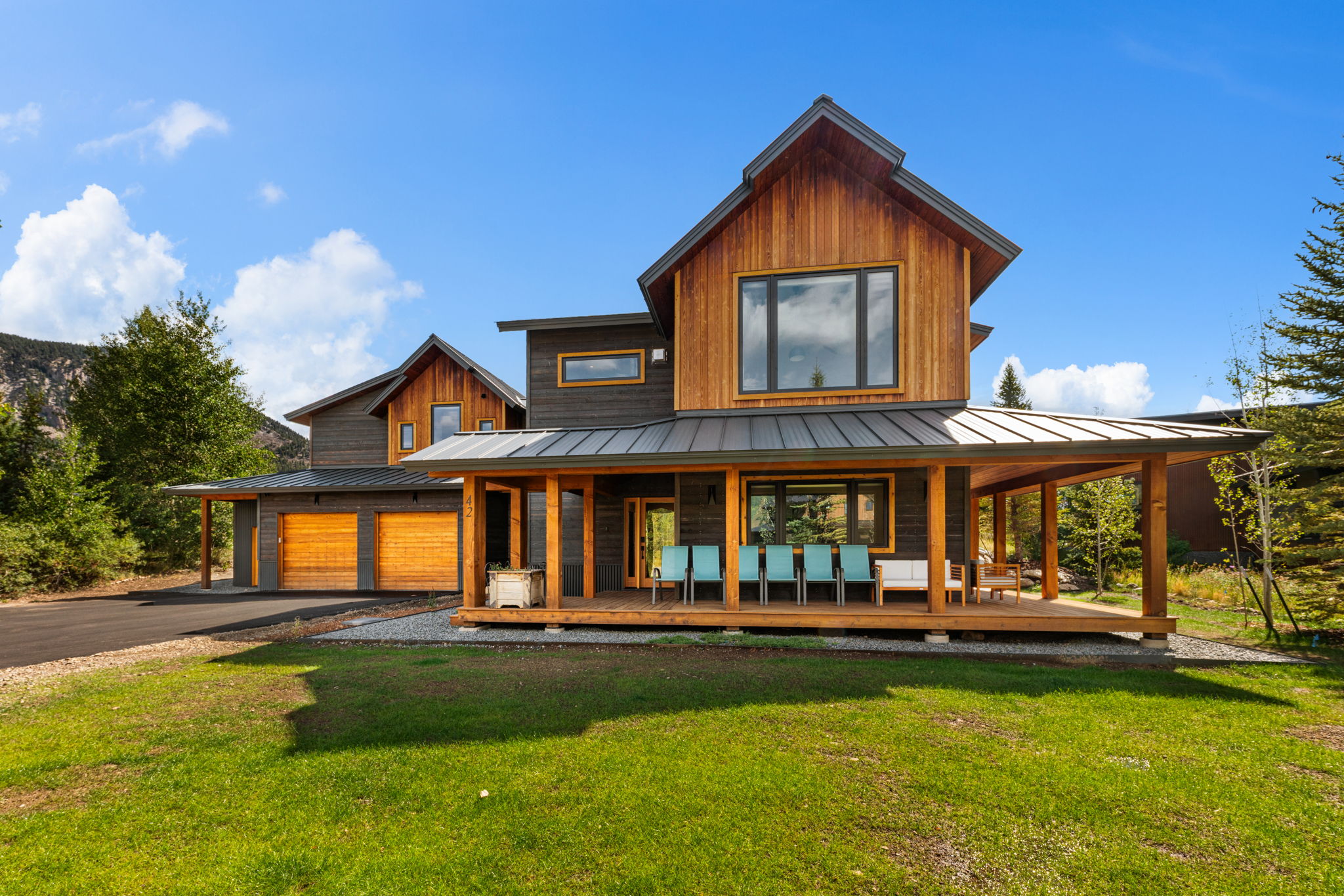  Quiet Cul-De-Sac Location In the Highly Desirable Larkspur Community - 物件實景