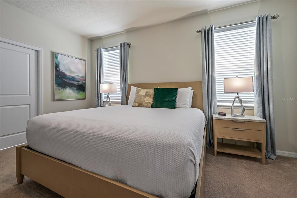 Davenport, Florida, 33897, United States, 9 Bedrooms Bedrooms, ,8 BathroomsBathrooms,Residential,For Sale,1964682