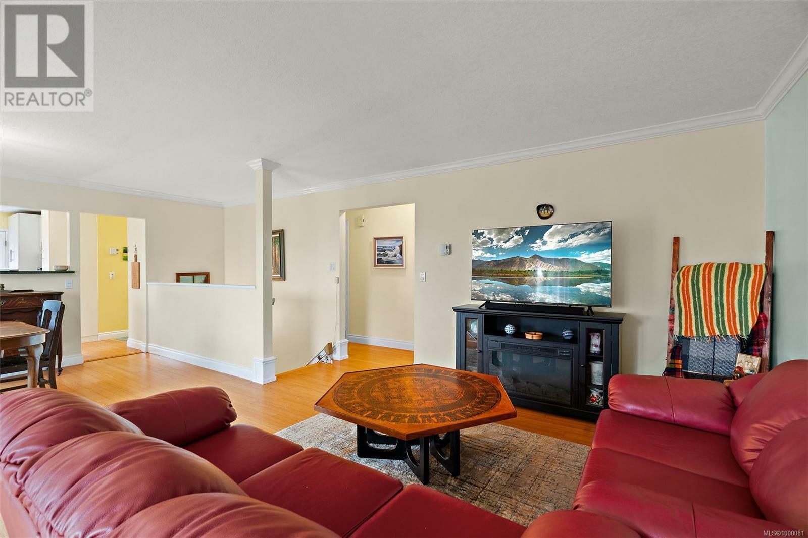 SOOKE, British Columbia, V9Z 0N5, CA, 5 Bedrooms Bedrooms, ,2 BathroomsBathrooms,Residential,For Sale,1874299