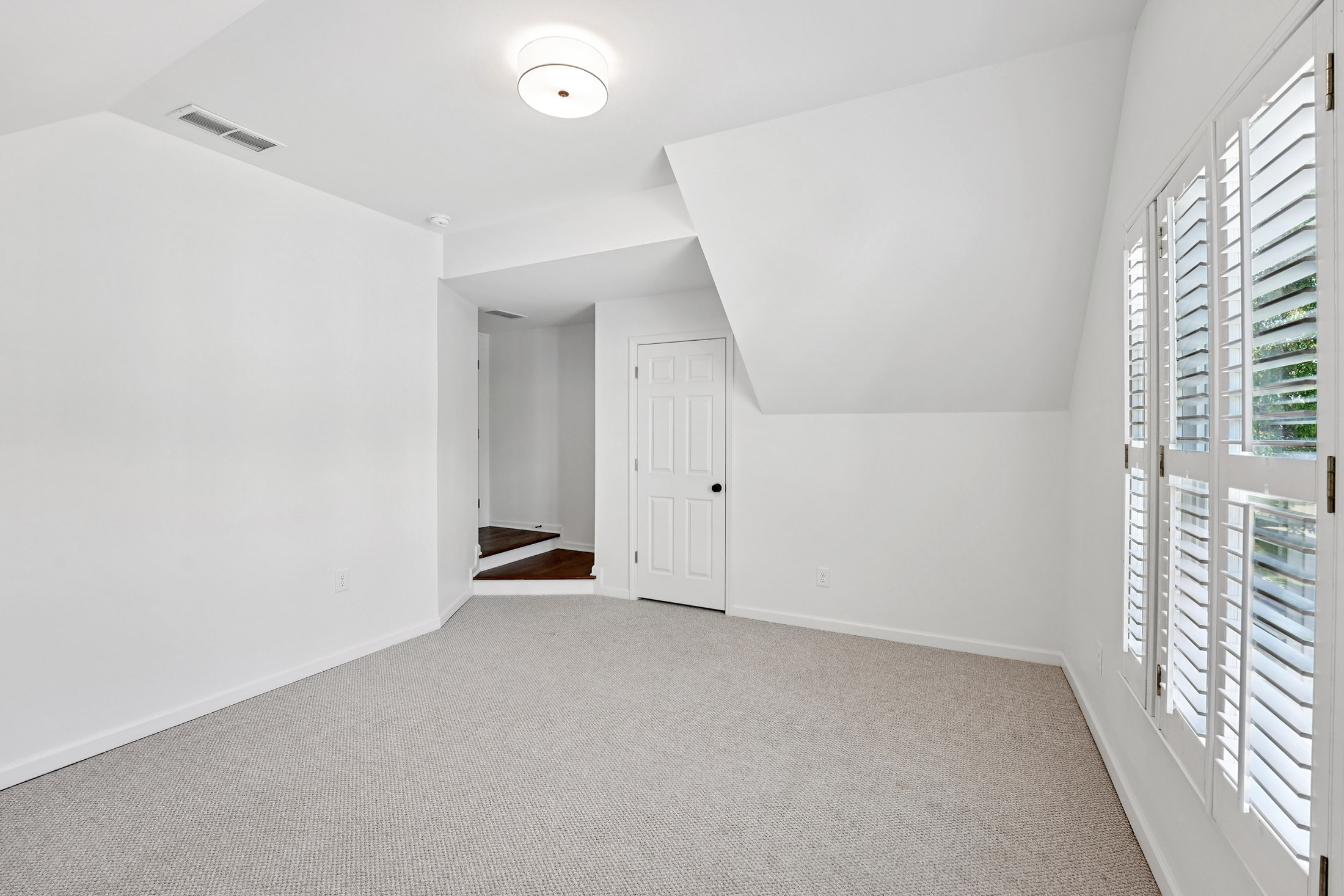  Beautifully Renovated Home in Olde Vinings Mill Neighborhood - 物件實景