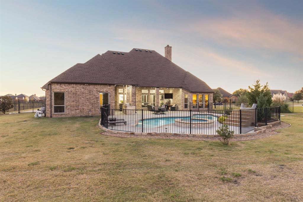 Forney, Texas, 75126, United States, 3 Bedrooms Bedrooms, ,3 BathroomsBathrooms,Residential,For Sale,1988143