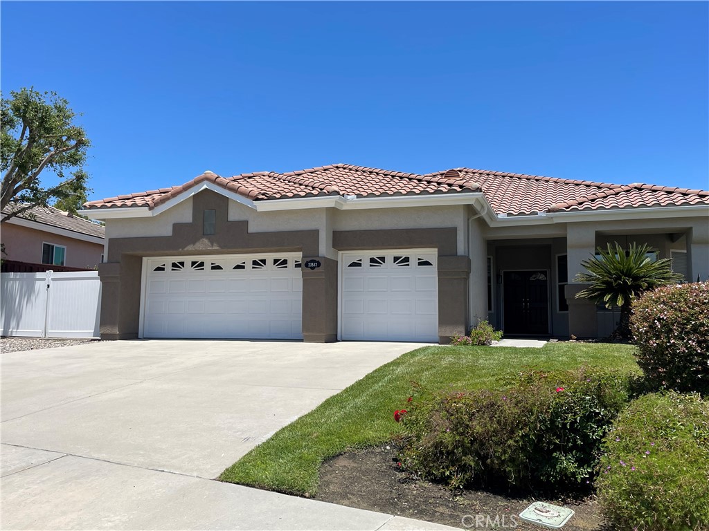 Murrieta, California, 92562, United States, 3 Bedrooms Bedrooms, ,2 BathroomsBathrooms,Residential,For Sale,1896045