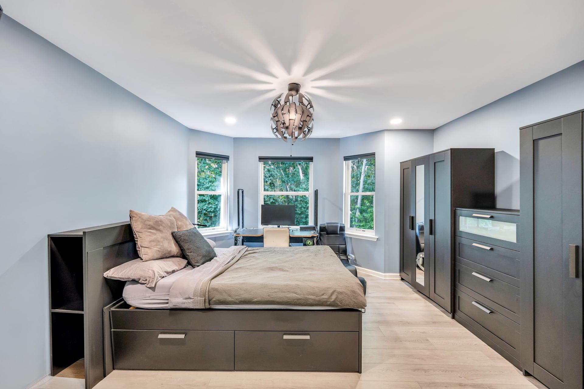 South Setauket, New York, 11720, United States, 3 Bedrooms Bedrooms, ,3 BathroomsBathrooms,Residential,For Sale,1892915