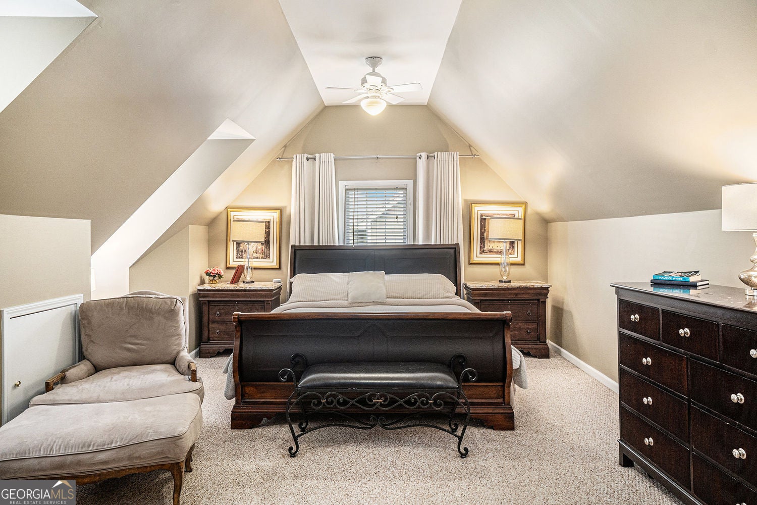Mableton, Georgia, 30126, United States, 5 Bedrooms Bedrooms, ,4 BathroomsBathrooms,Residential,For Sale,1905139