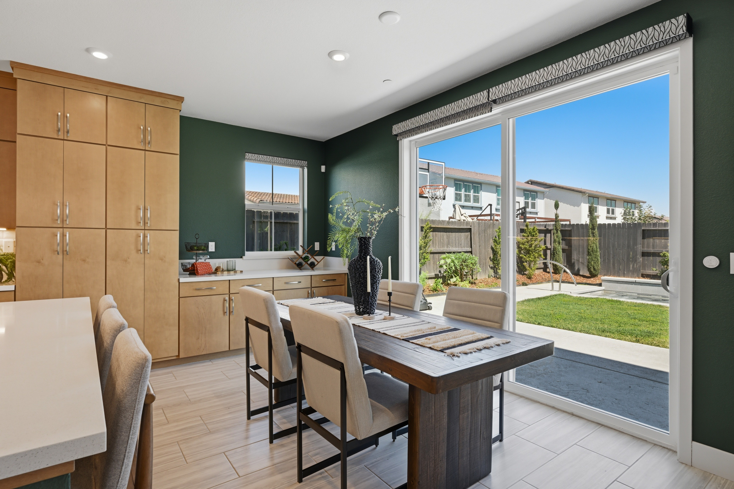  7487 Darque Way, Elk Grove, CA 95757 - 物件實景