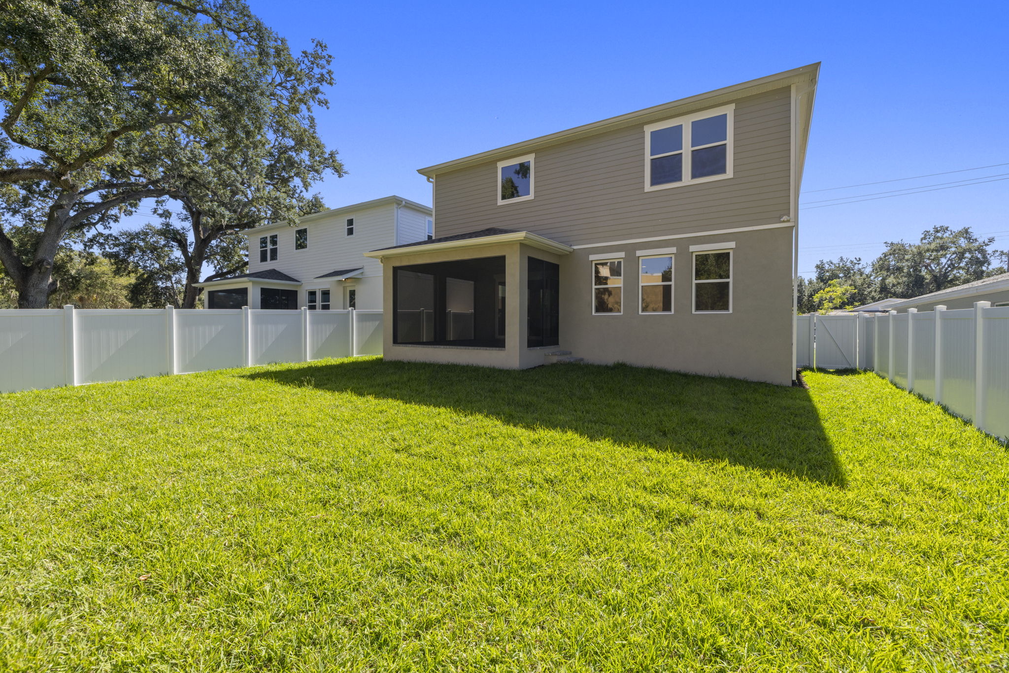 Tampa, Florida, 33629, United States, 4 Bedrooms Bedrooms, ,5 BathroomsBathrooms,Residential,For Sale,1986132