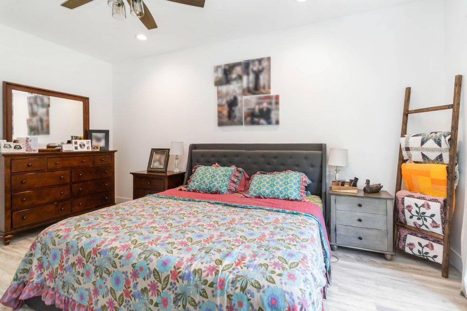 Stanford, Kentucky, 40484, United States, 4 Bedrooms Bedrooms, ,2 BathroomsBathrooms,Residential,For Sale,1916356