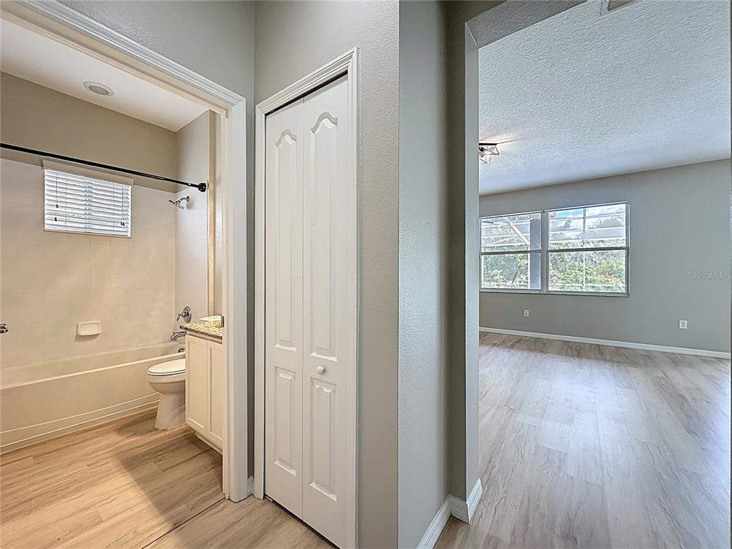 Davenport, Florida, 33896, United States, 5 Bedrooms Bedrooms, ,4 BathroomsBathrooms,Residential,For Sale,1839157