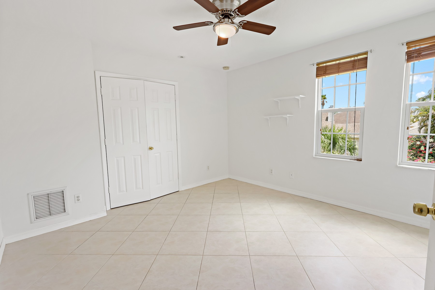  1915 Westminster Circle, Vero Beach, FL, 32966 - 物件實景