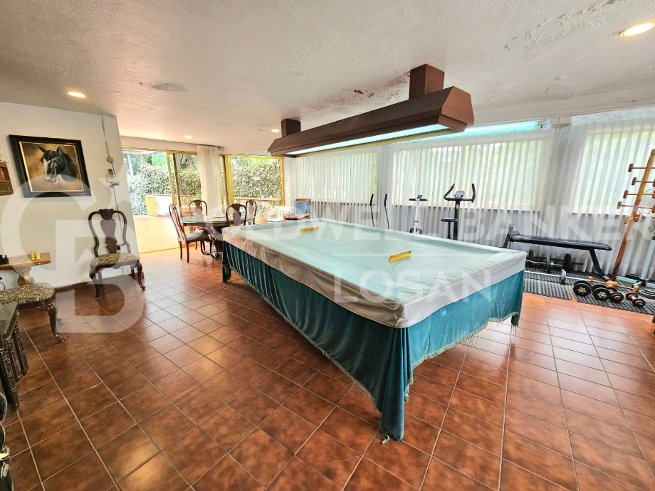 Naucalpan de Juárez, Estado de méxico, 53100, Mexico, 4 Bedrooms Bedrooms, ,6 BathroomsBathrooms,Residential,For Sale,1762257