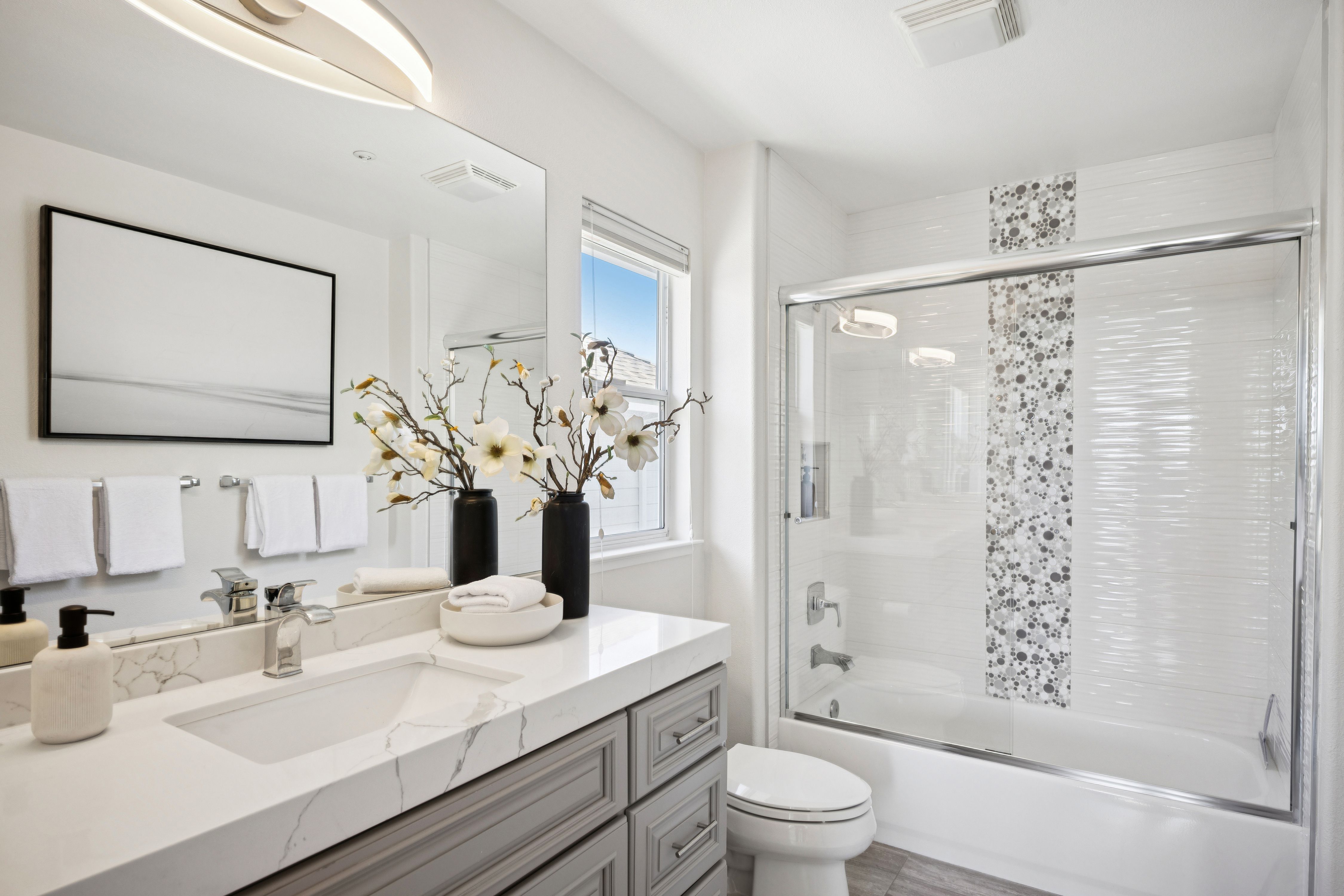  Sunny Waterfront Baypoint Lagoon Home - 物件實景