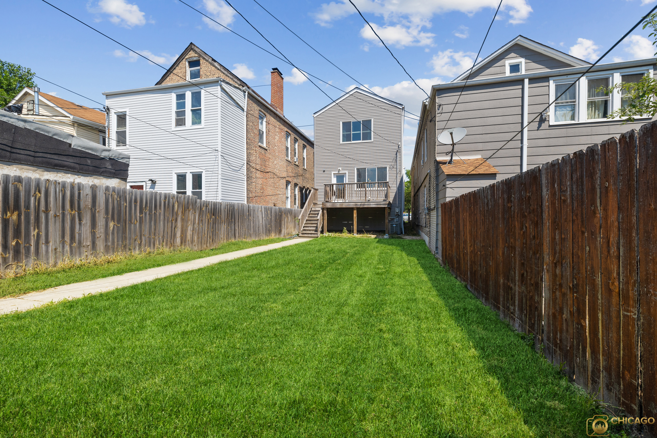 Chicago, Illinois, 60608, United States, 4 Bedrooms Bedrooms, ,4 BathroomsBathrooms,Residential,For Sale,1914075