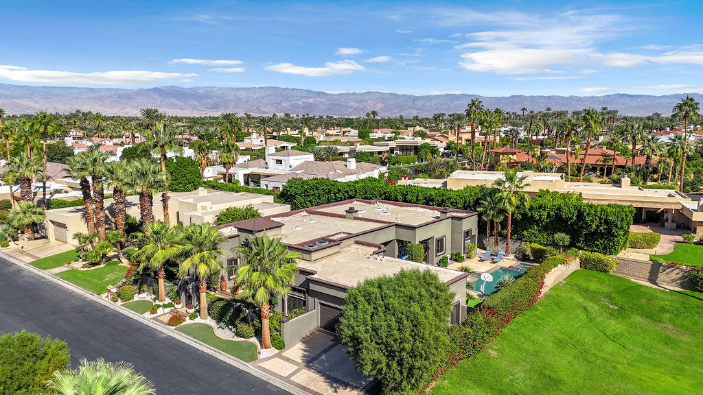 La Quinta, California, 92253, United States, 4 Bedrooms Bedrooms, ,2 BathroomsBathrooms,Residential,For Sale,1987635