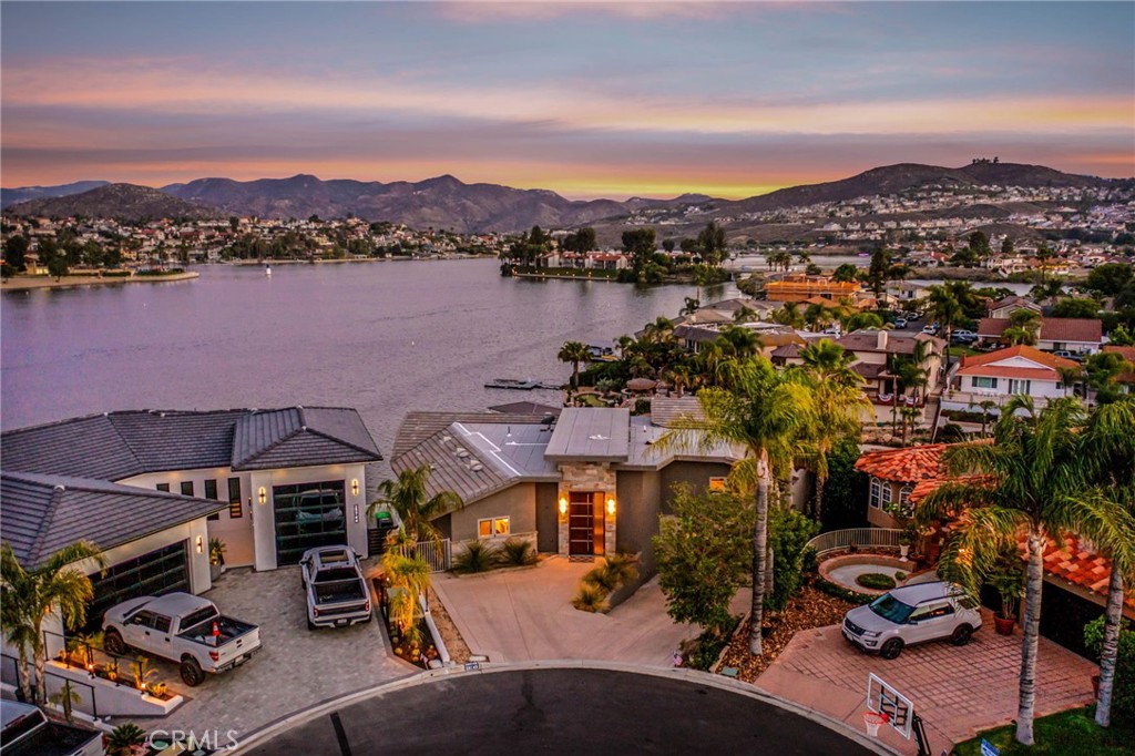 Canyon Lake, California, 92587, United States, 6 Bedrooms Bedrooms, ,5 BathroomsBathrooms,Residential,For Sale,1975311