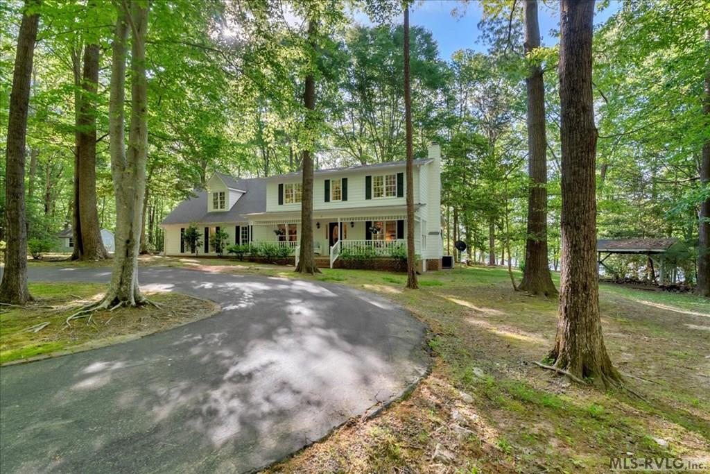 Clarksville, Virginia, 23927, United States, 3 Bedrooms Bedrooms, ,2 BathroomsBathrooms,Residential,For Sale,1805188
