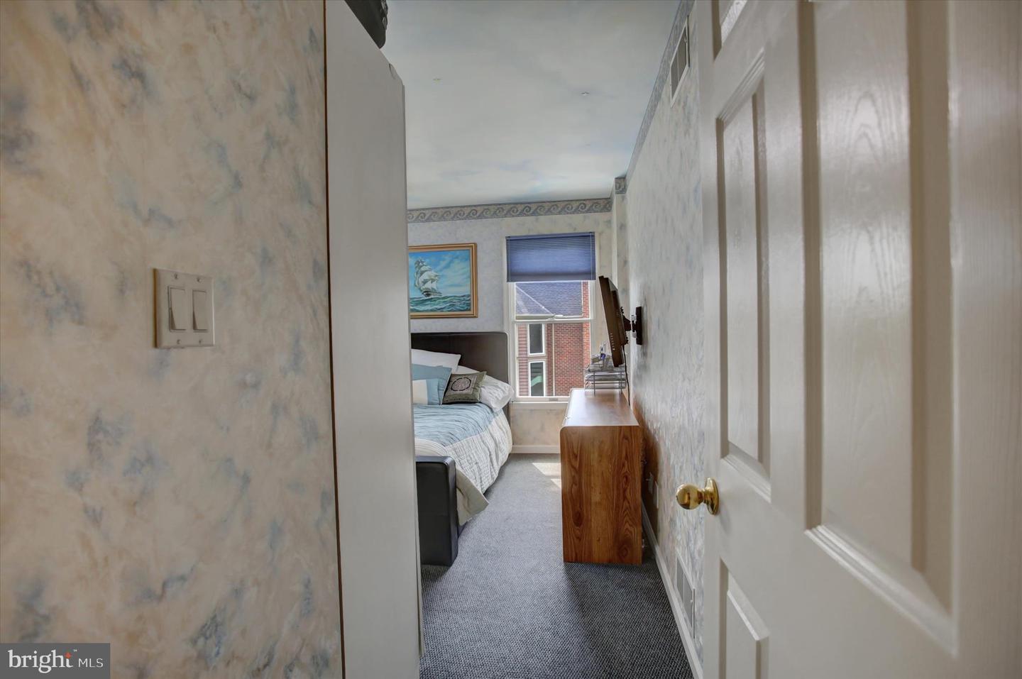 Chambersburg, Pennsylvania, 17202, United States, 5 Bedrooms Bedrooms, ,6 BathroomsBathrooms,Residential,For Sale,1989609