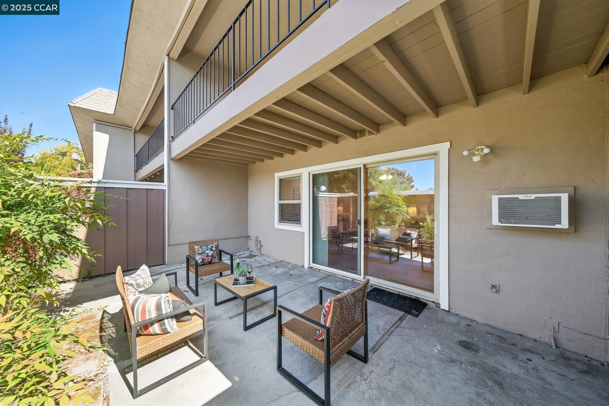 Concord, California, 94518, United States, 3 Bedrooms Bedrooms, ,2 BathroomsBathrooms,Residential,For Sale,1903400