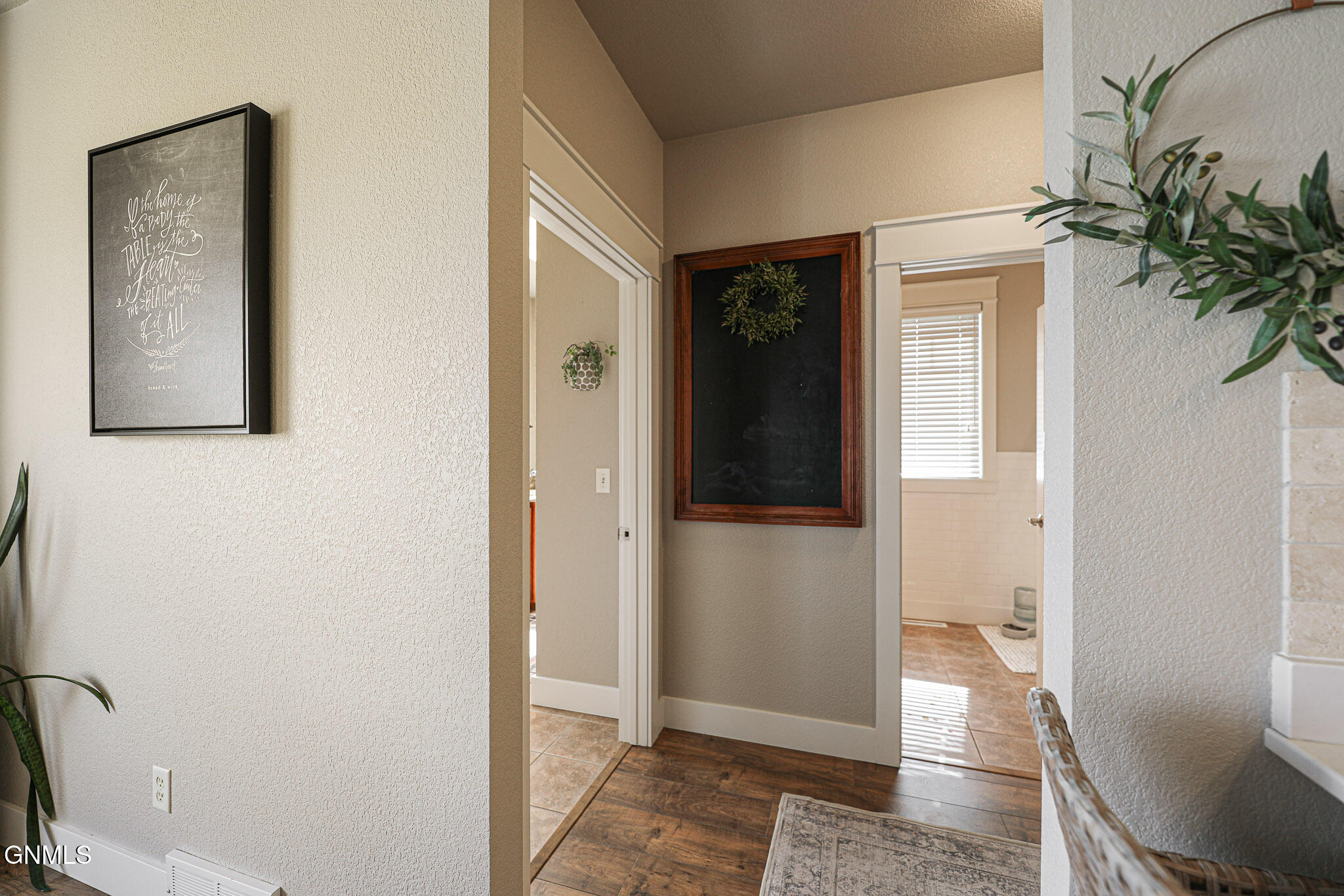 Bismarck, North Dakota, 58503, United States, 6 Bedrooms Bedrooms, ,5 BathroomsBathrooms,Residential,For Sale,1980273