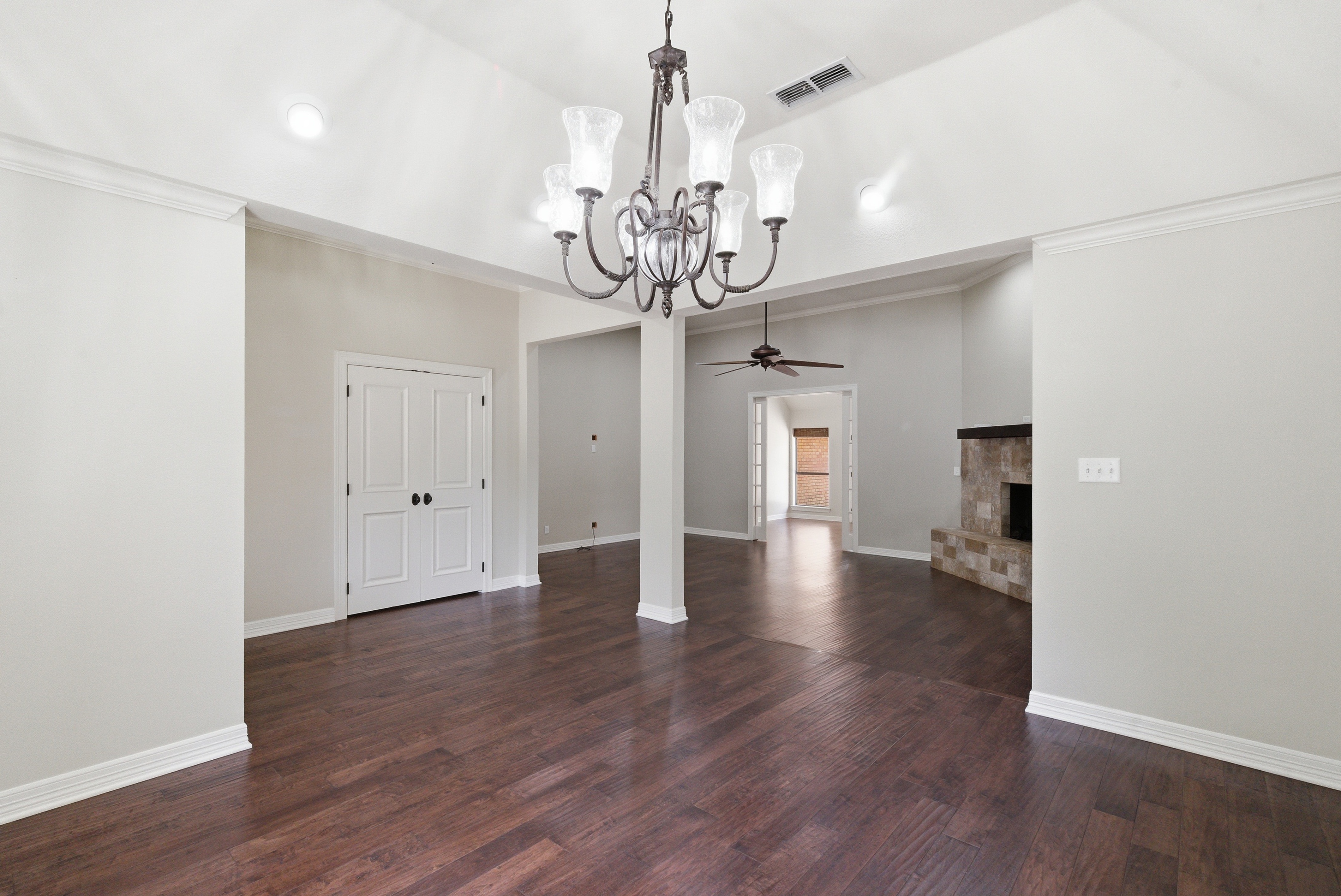  1515 Oak Forest Drive, Graham, TX, 76450 - 物件實景