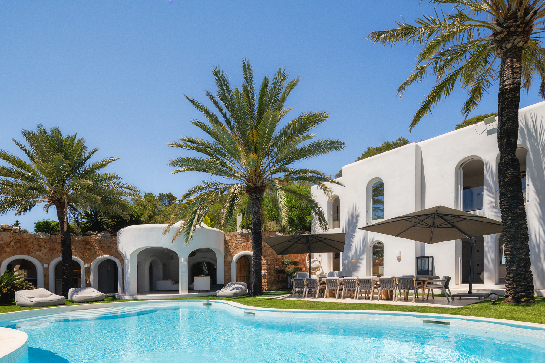 A landmark statement estate on Ibiza’s west coast - 物件實景