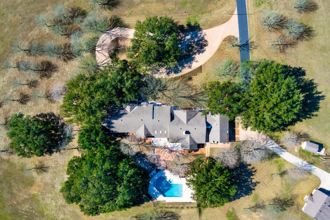 Belton, Texas, 76513, United States, 3 Bedrooms Bedrooms, ,5 BathroomsBathrooms,Residential,For Sale,1883238