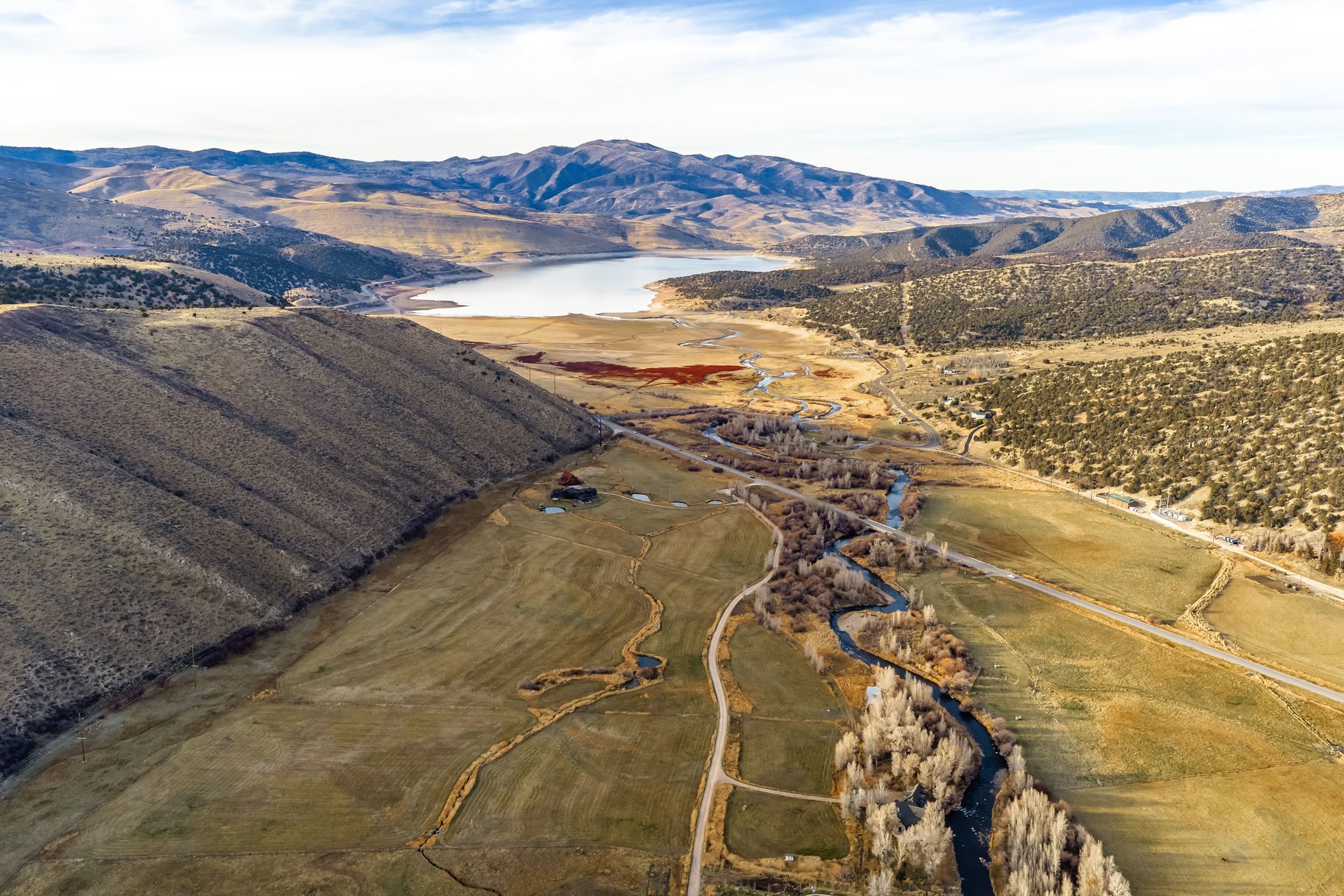  21.85 Acres of Riverfront Land in River Valley Ranch - 物件實景