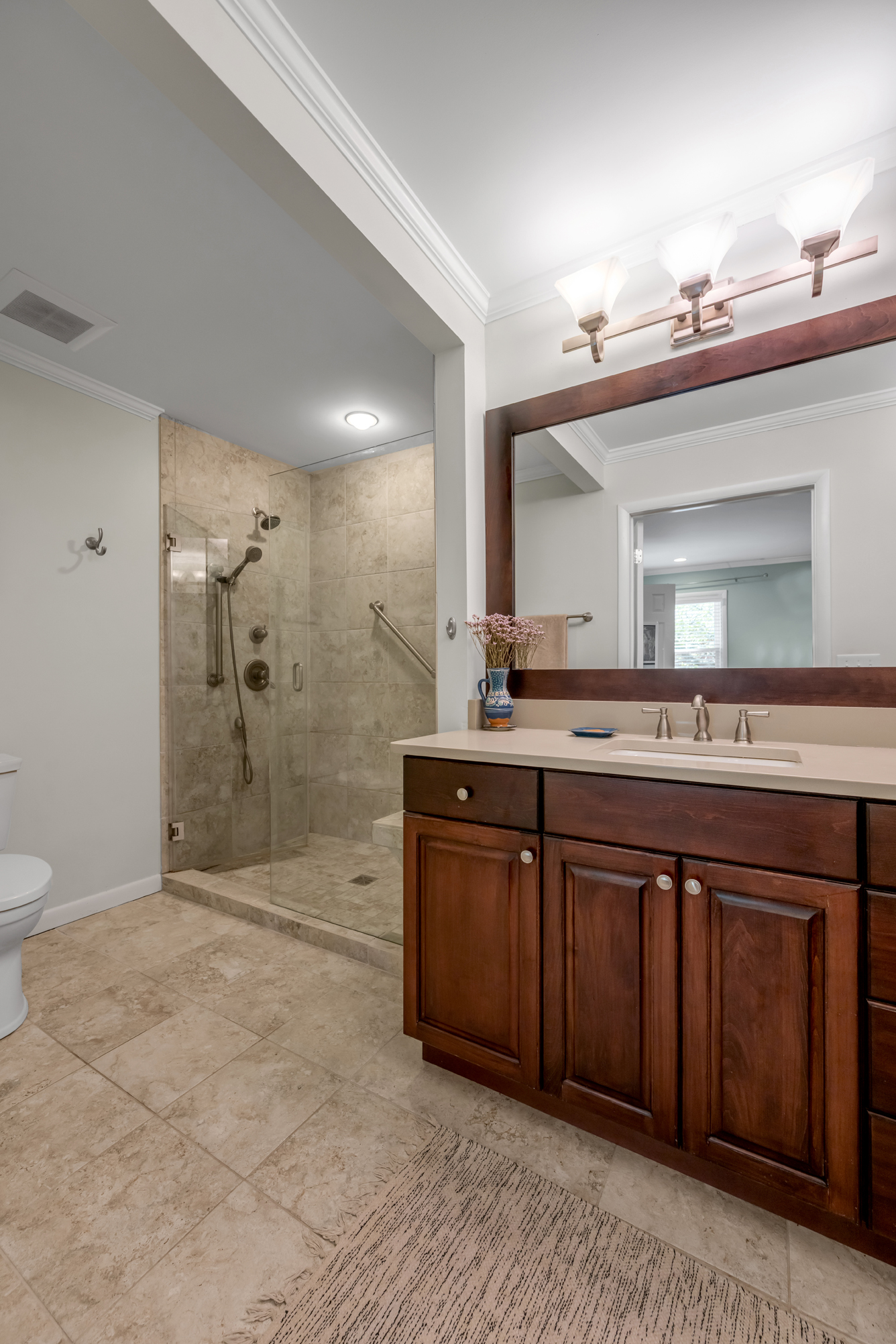  221 Greenbriar Road - 物件實景