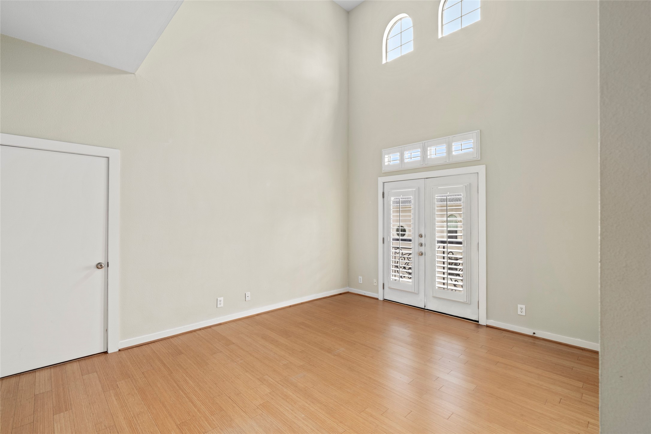  802 Jackson Hill Street #201 - 物件實景