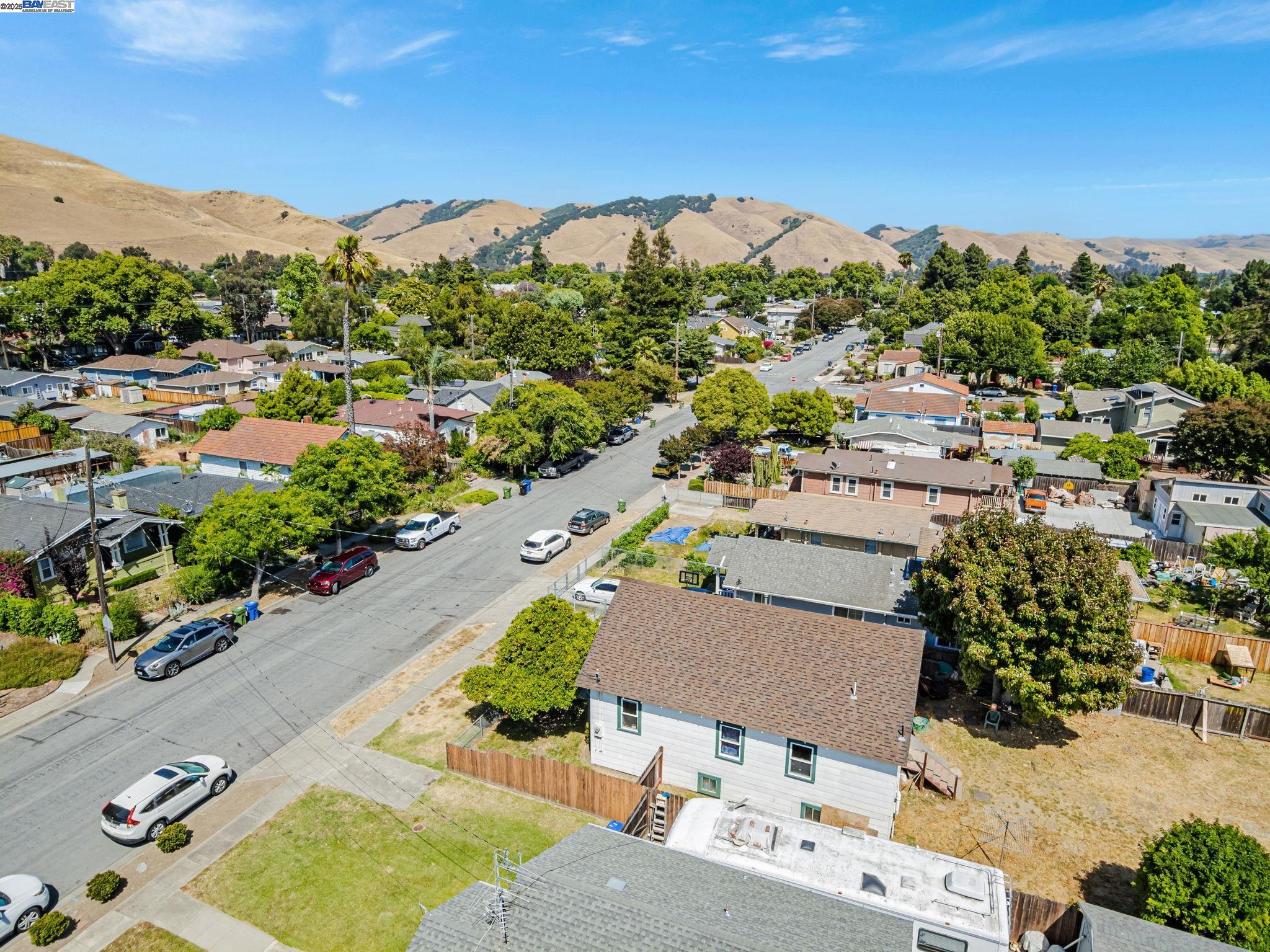 Fremont, California, 94536, United States, 3 Bedrooms Bedrooms, ,1 BathroomBathrooms,Residential,For Sale,1911094