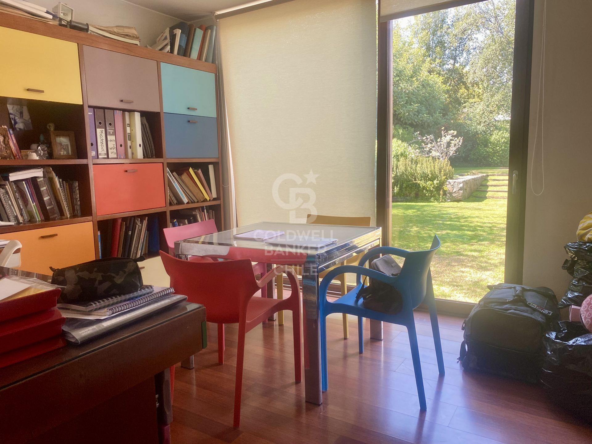 Lo Barnechea, Chile, 7 Bedrooms Bedrooms, ,5 BathroomsBathrooms,Residential,For Sale,1950846