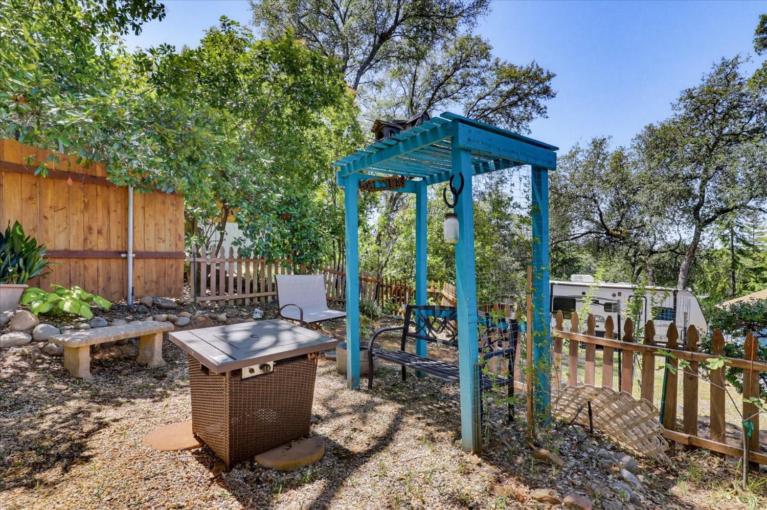 Auburn, California, 95602, United States, 4 Bedrooms Bedrooms, ,2 BathroomsBathrooms,Residential,For Sale,2048414