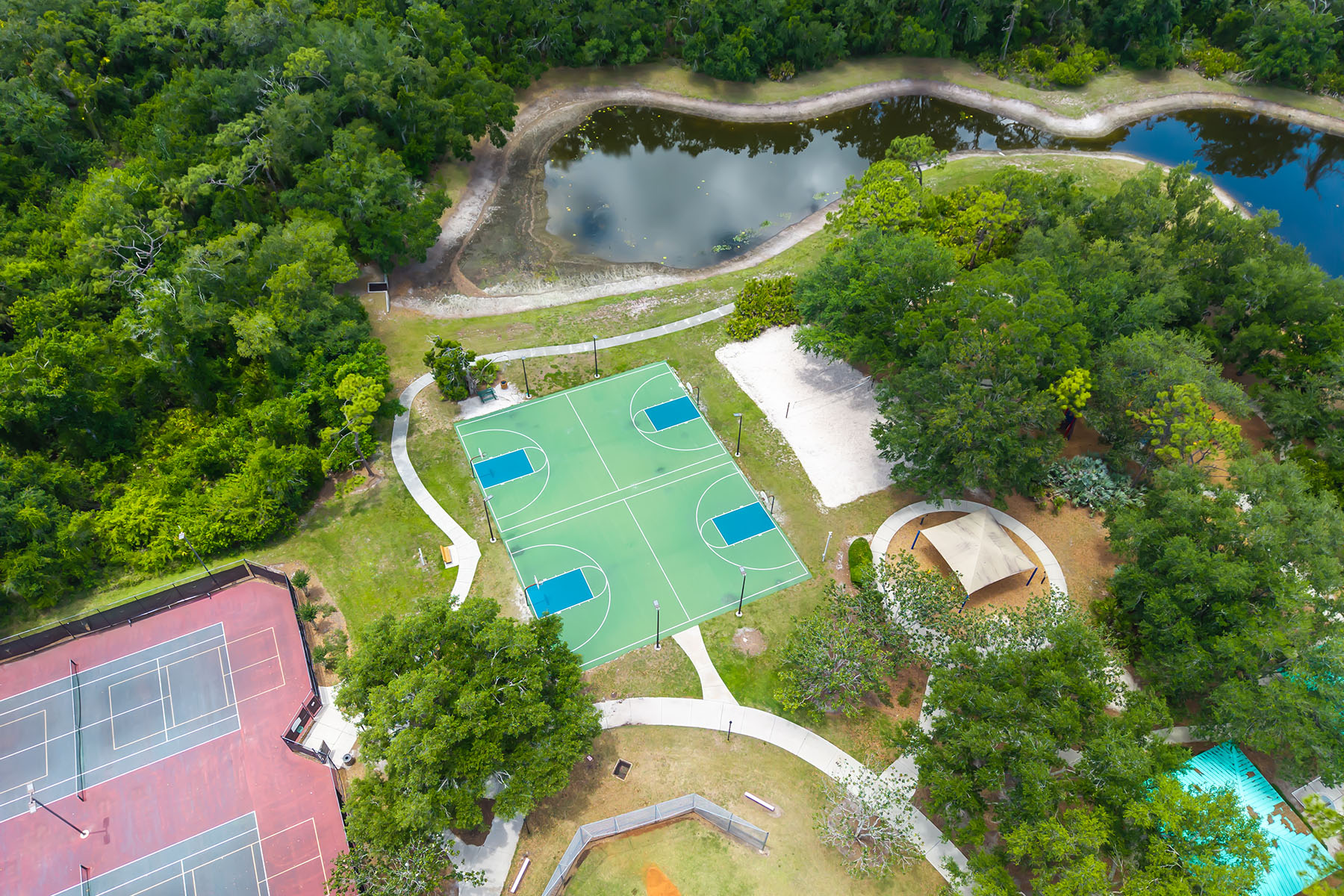  SUMMERFIELD VILLAGE - 物件實景