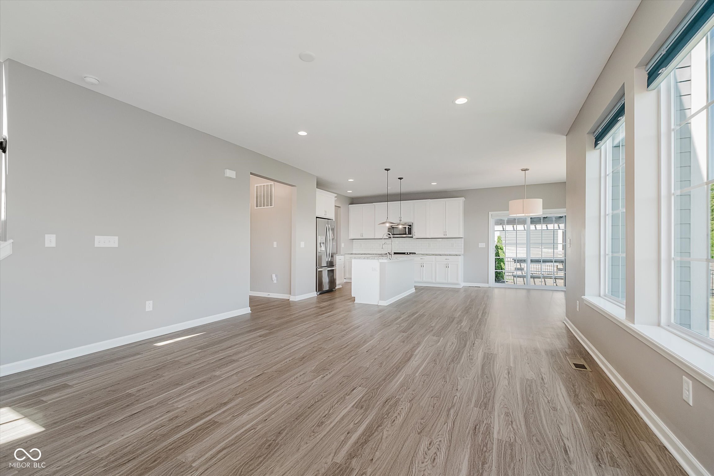 Westfield, Indiana, 46074, United States, 4 Bedrooms Bedrooms, ,4 BathroomsBathrooms,Residential,For Sale,1982855