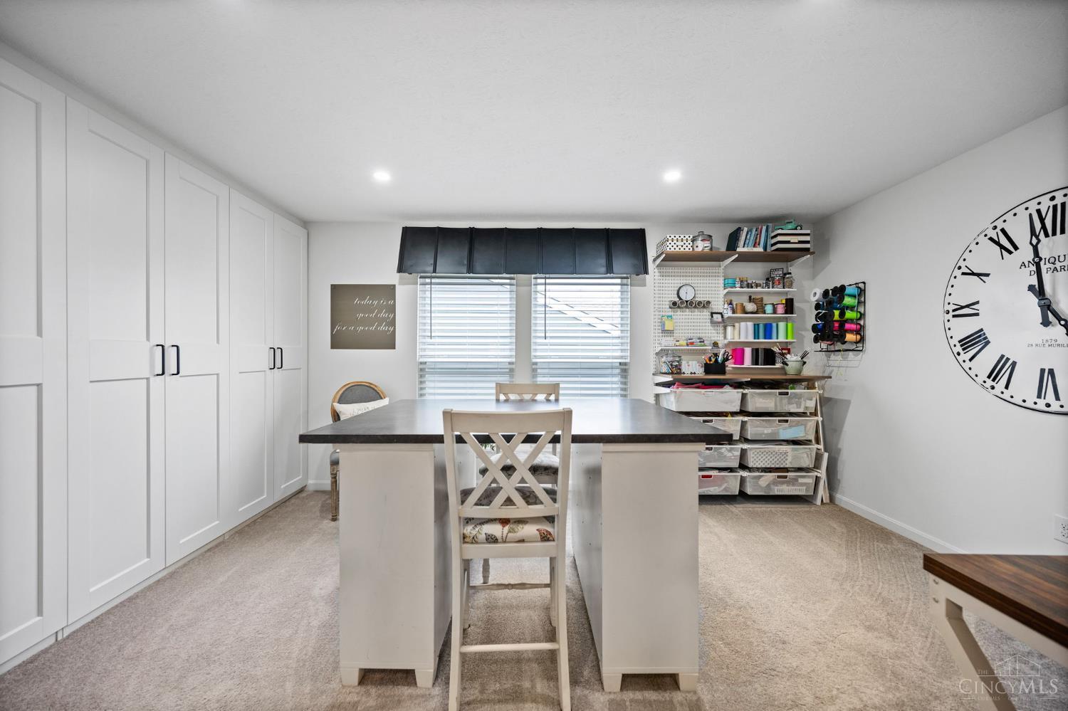 Middletown, Ohio, 45005, United States, 3 Bedrooms Bedrooms, ,2 BathroomsBathrooms,Residential,For Sale,1997212