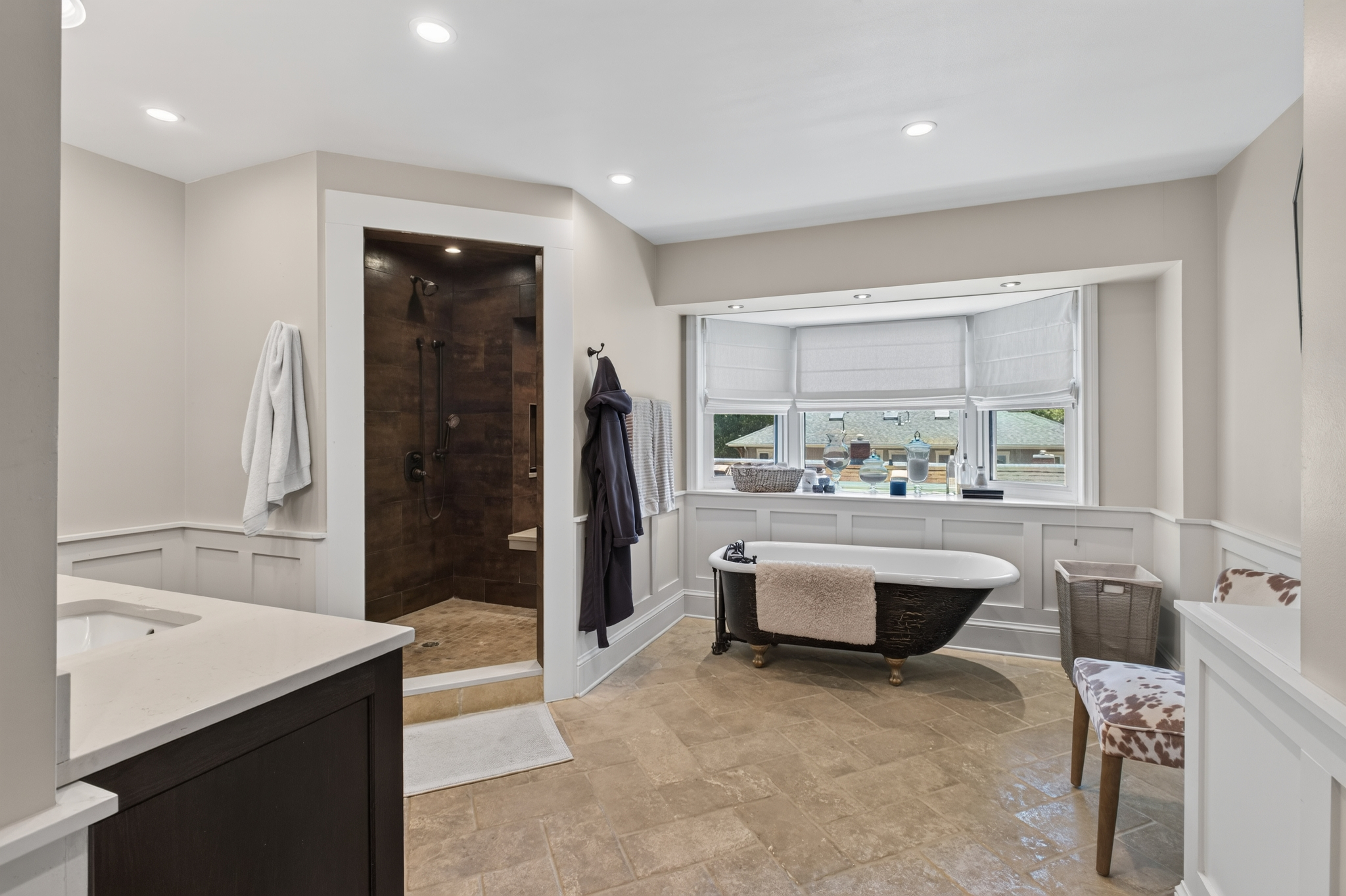  This Exceptional Home Delivers the Perfect Balance of Luxury and Comfort - 物件實景