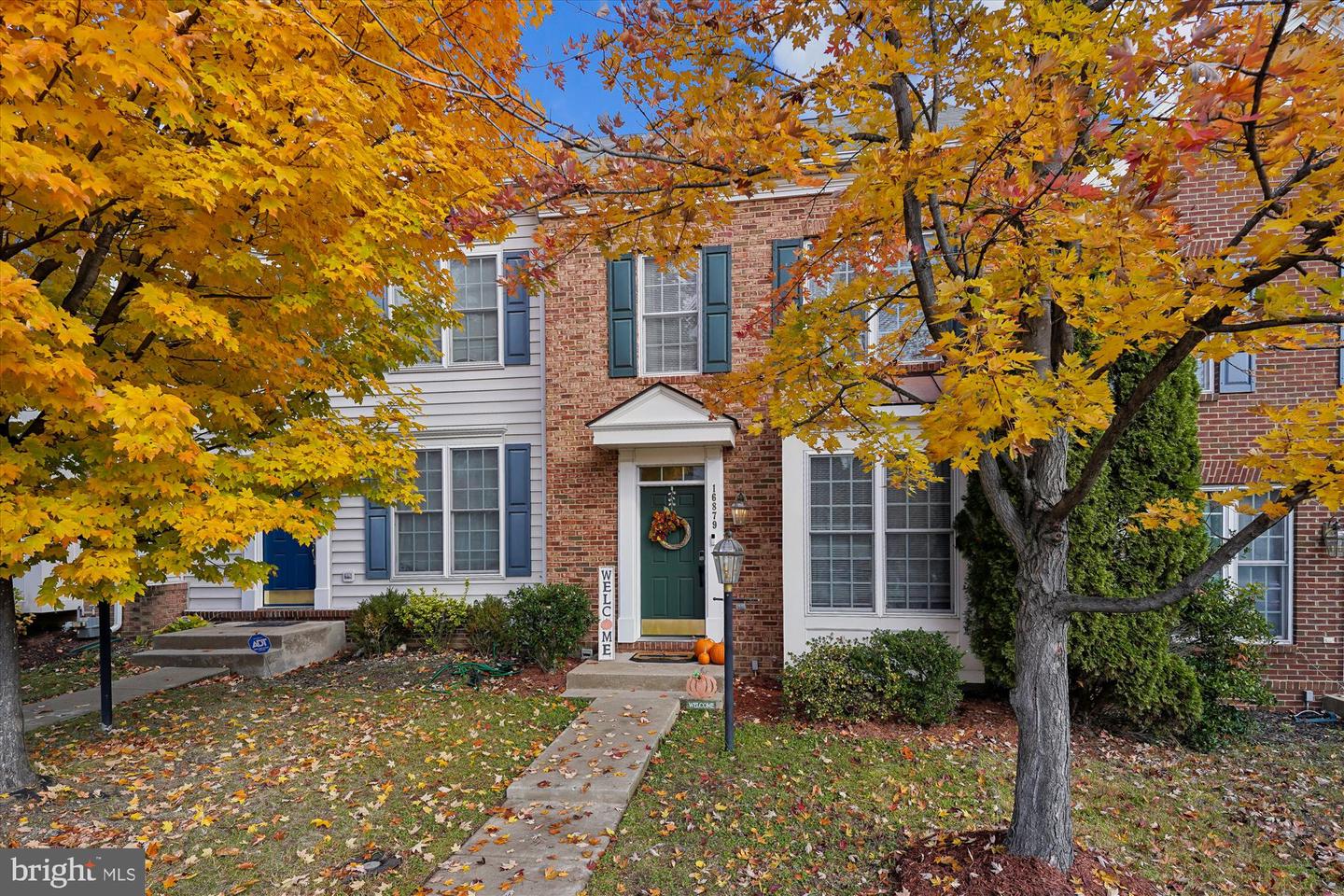 Woodbridge, Virginia, 22191, United States, 3 Bedrooms Bedrooms, ,4 BathroomsBathrooms,Residential,For Sale,1989023