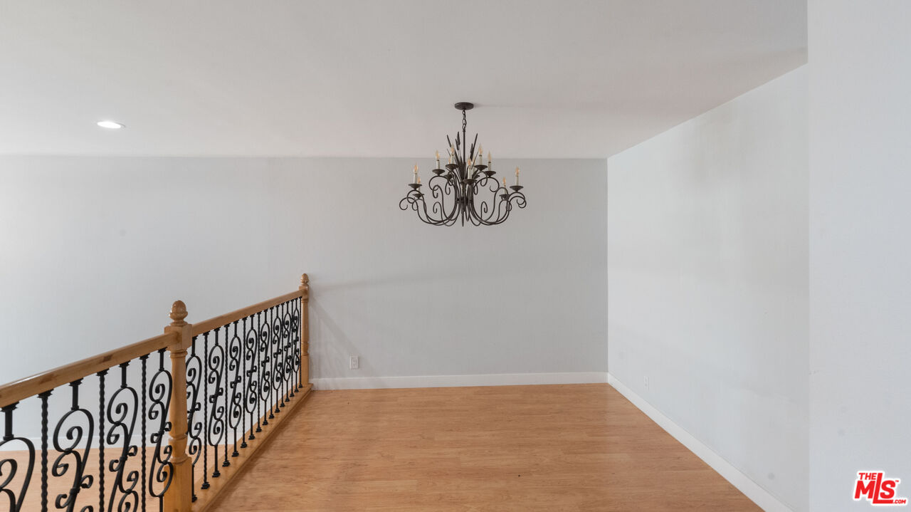 Pacific Palisades, California, 90272, United States, 2 Bedrooms Bedrooms, ,3 BathroomsBathrooms,Residential,For Sale,1950825