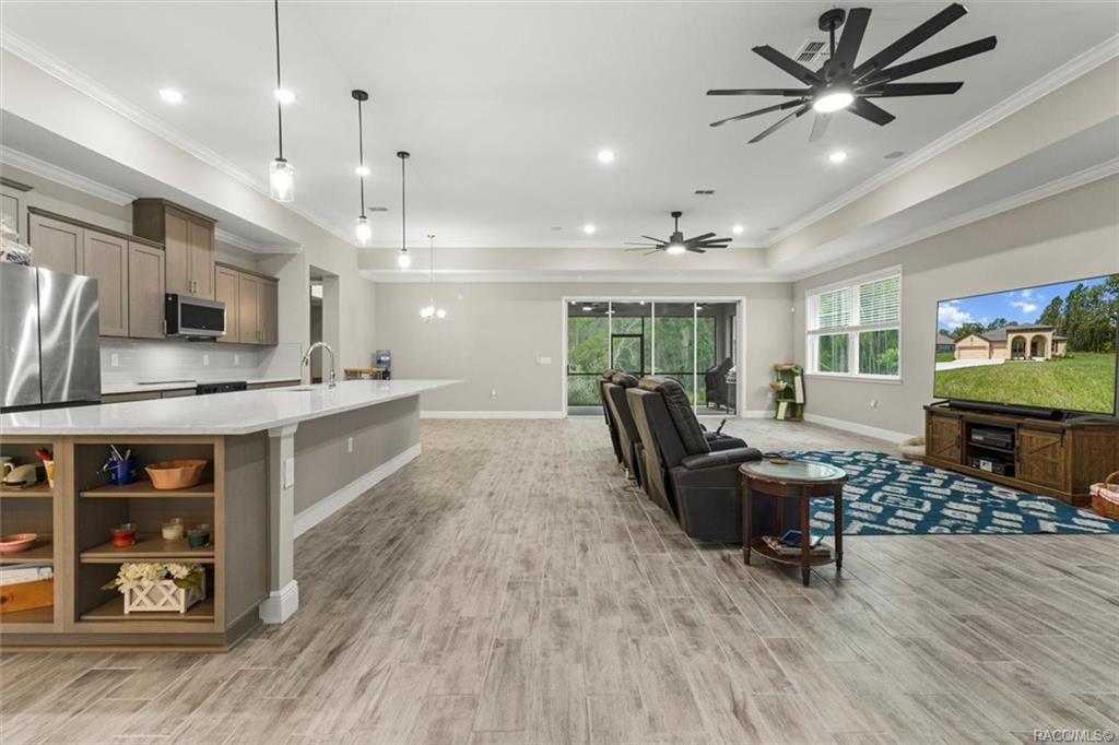Homosassa, Florida, 34446, United States, 4 Bedrooms Bedrooms, ,3 BathroomsBathrooms,Residential,For Sale,1915156