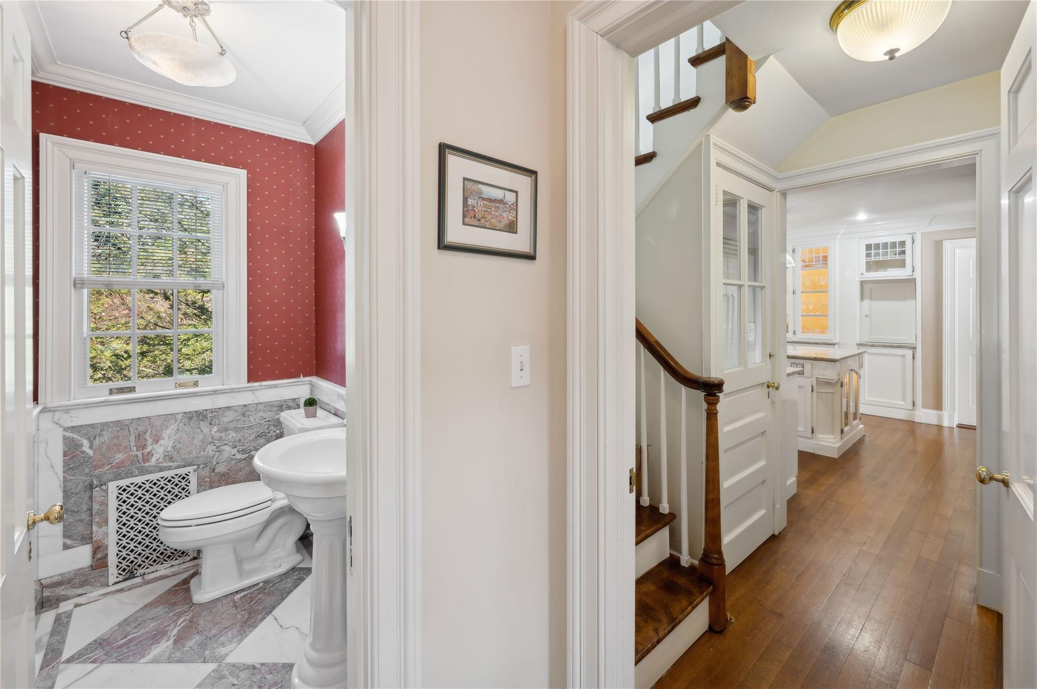 Bronxville, New York, 10708, United States, 5 Bedrooms Bedrooms, ,6 BathroomsBathrooms,Residential,For Sale,1732022