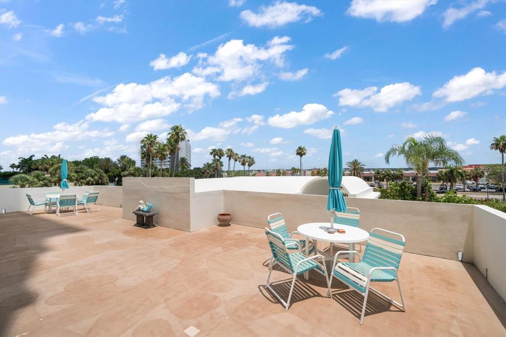 Clearwater, Florida, 33767, United States, 1 Bedroom Bedrooms, ,2 BathroomsBathrooms,Residential,For Sale,1849929