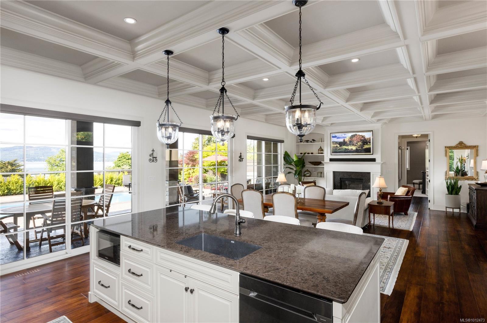 NORTH SAANICH, British Columbia, V8L 5M1, CA, 3 Bedrooms Bedrooms, ,Residential,For Sale,1948339