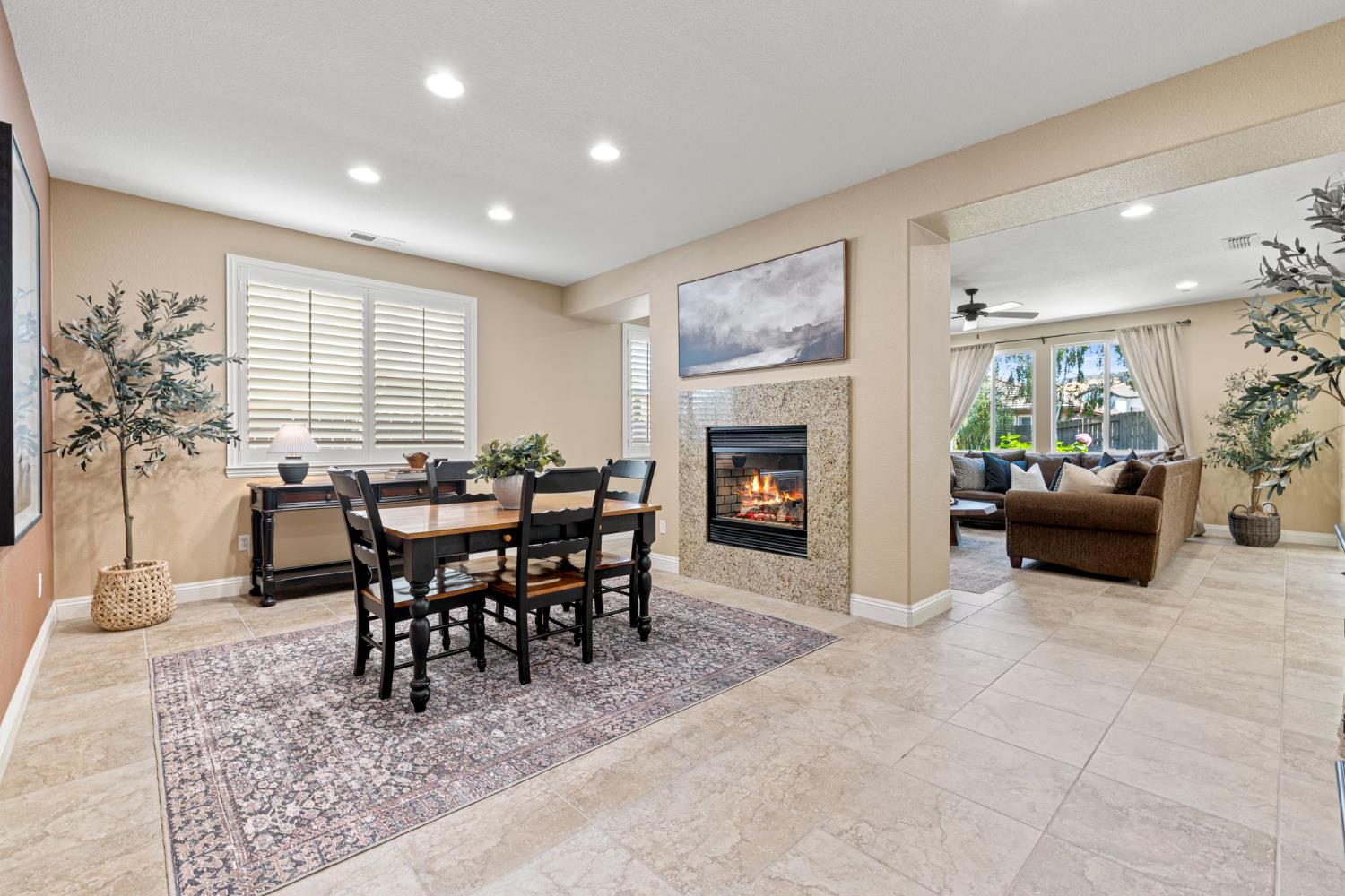 El Dorado Hills, California, 95762, United States, 4 Bedrooms Bedrooms, ,3 BathroomsBathrooms,Residential,For Sale,1925996