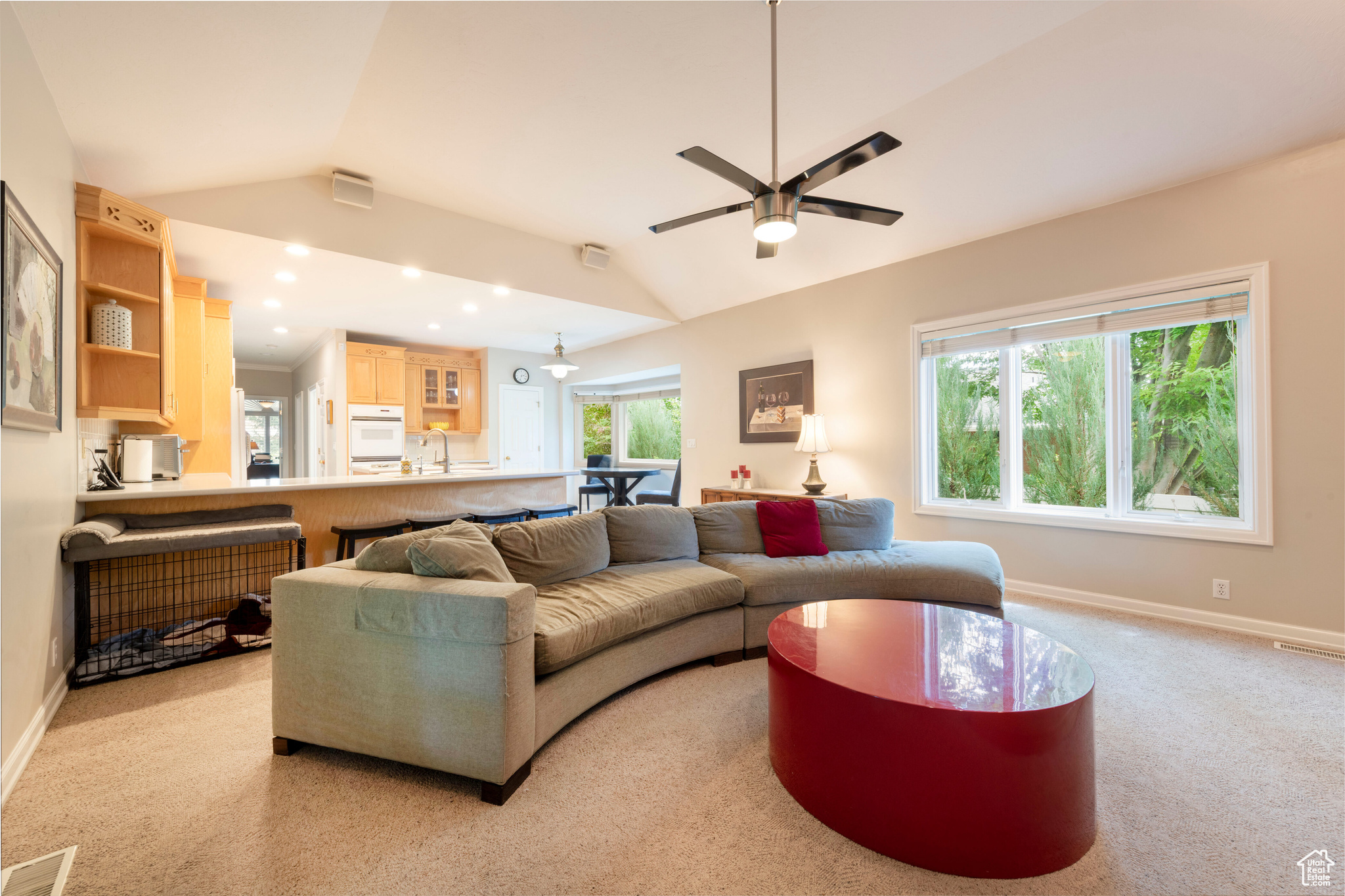 Murray, Utah, 84121, United States, 6 Bedrooms Bedrooms, ,2 BathroomsBathrooms,Residential,For Sale,1927419